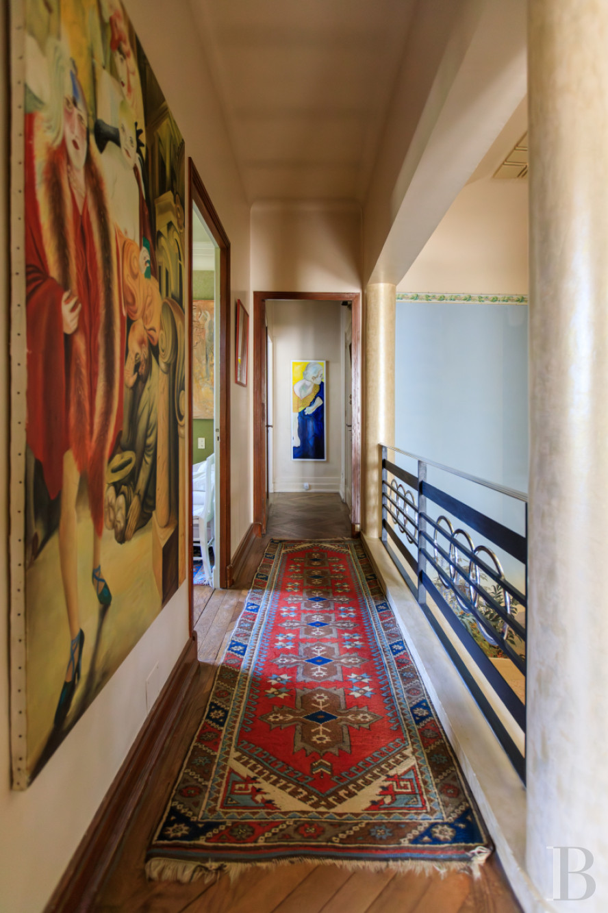 En Saône-et-Loire, à Mâcon, une villa et son jardin entièrement de style Art déco - photo  n°33